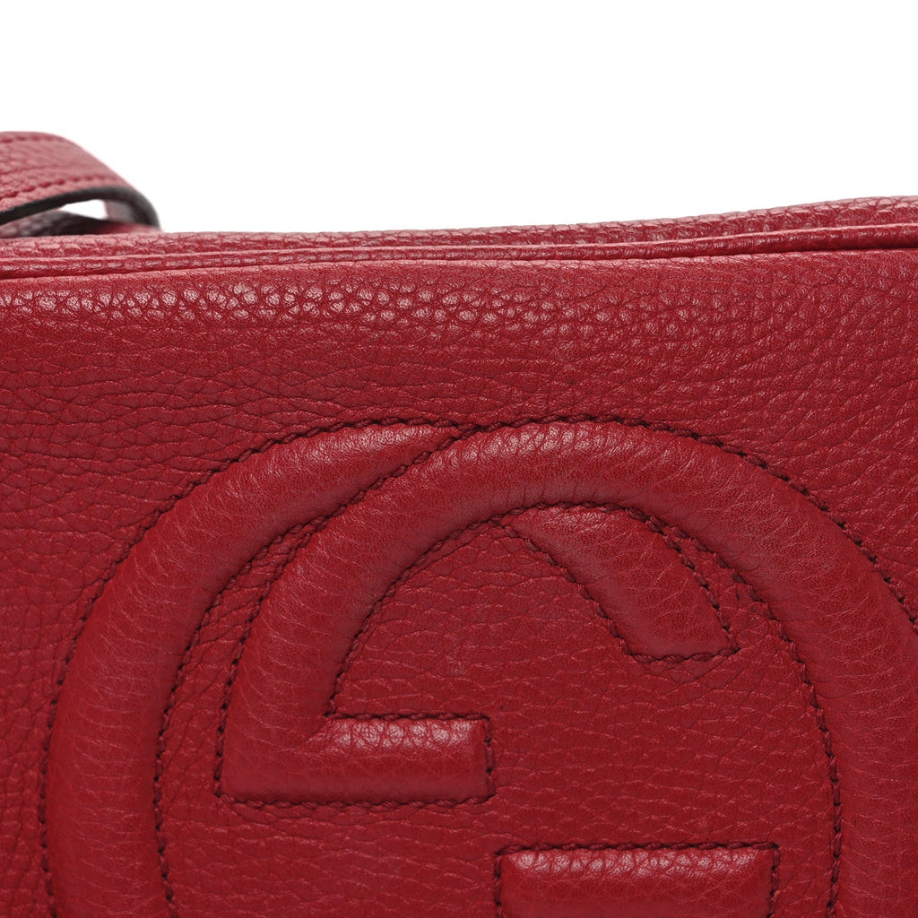 Pebbled Calfskin Small Soho Disco Bag Vibrant Red