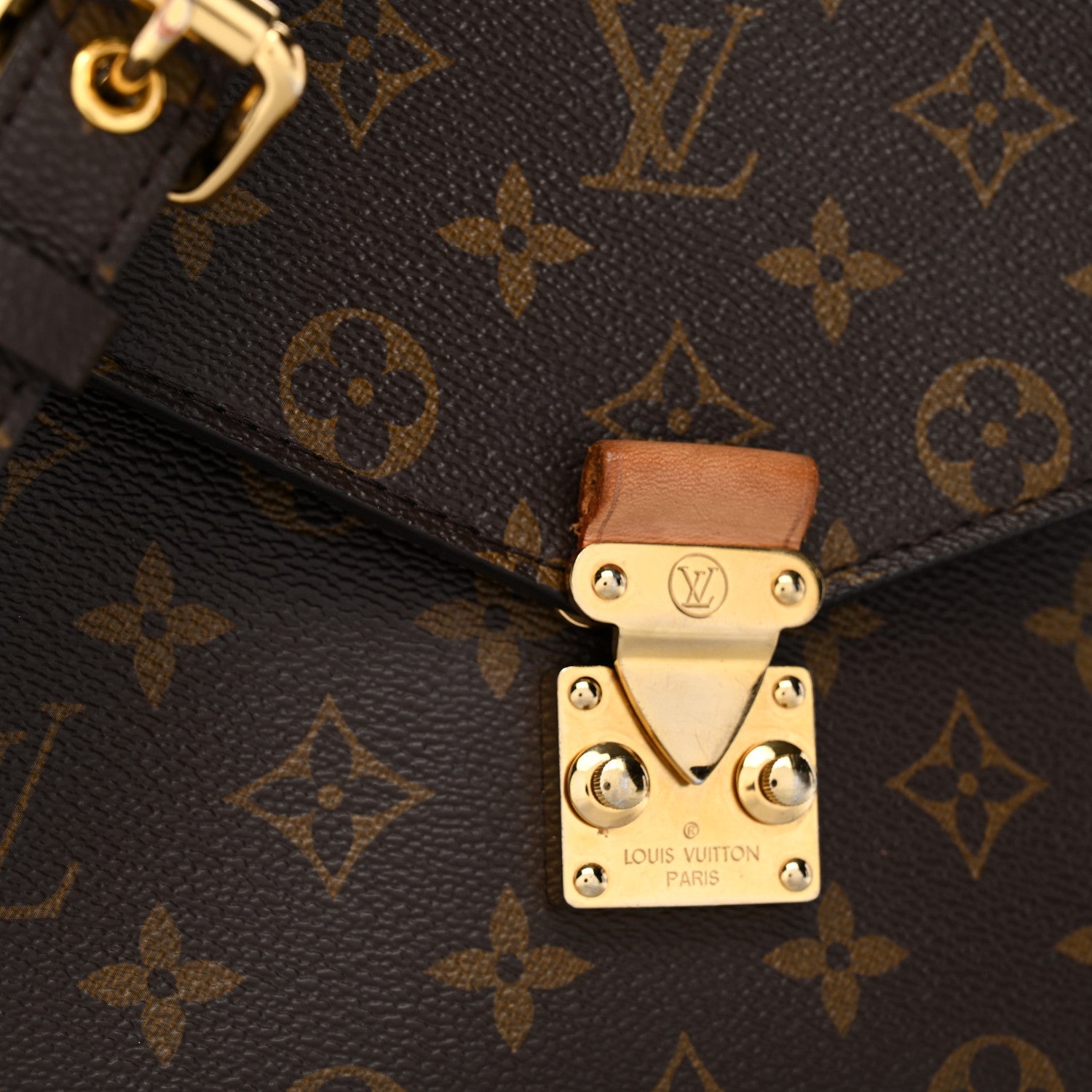 Monogram Pochette Metis