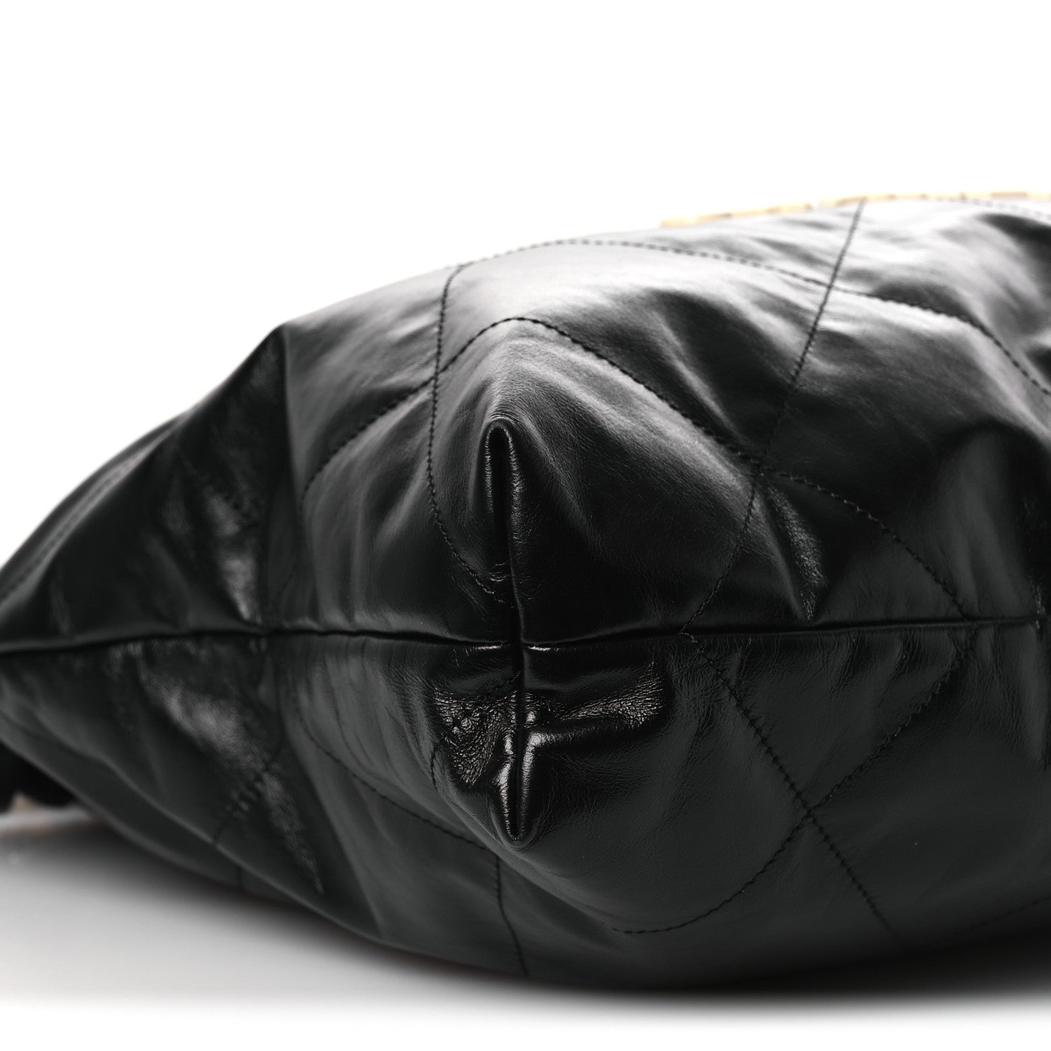 Shiny Calfskin Quilted Chanel 22 Black White