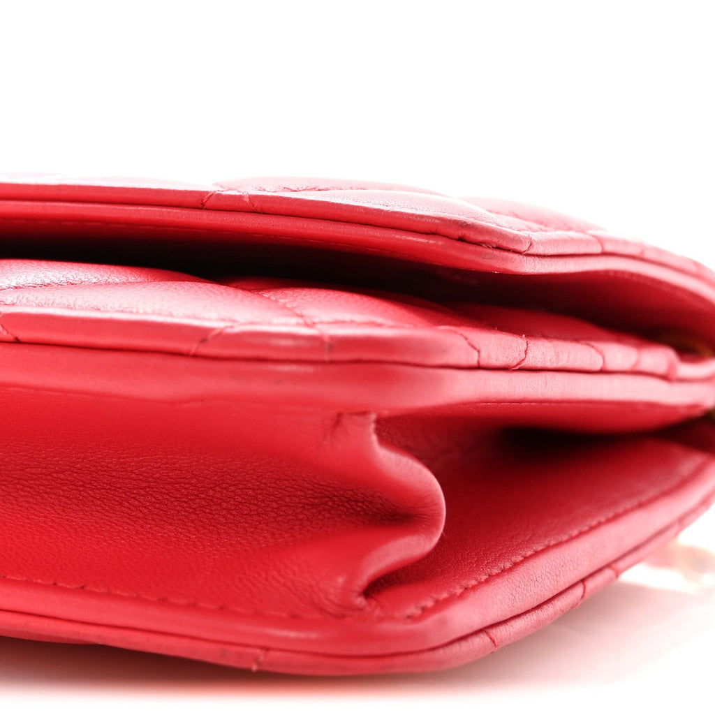 Lambskin Quilted CC Pearl Crush Wallet on Chain WOC Red