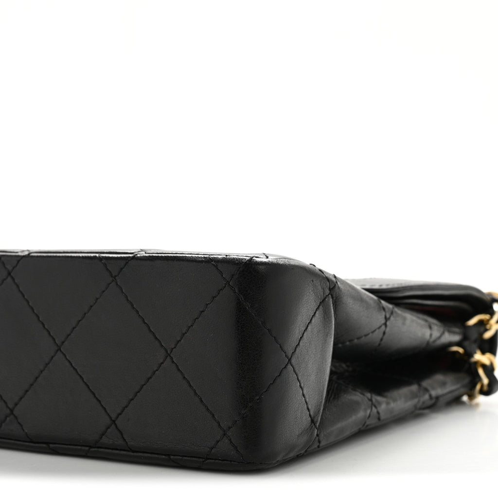Lambskin Medium Double Flap Black