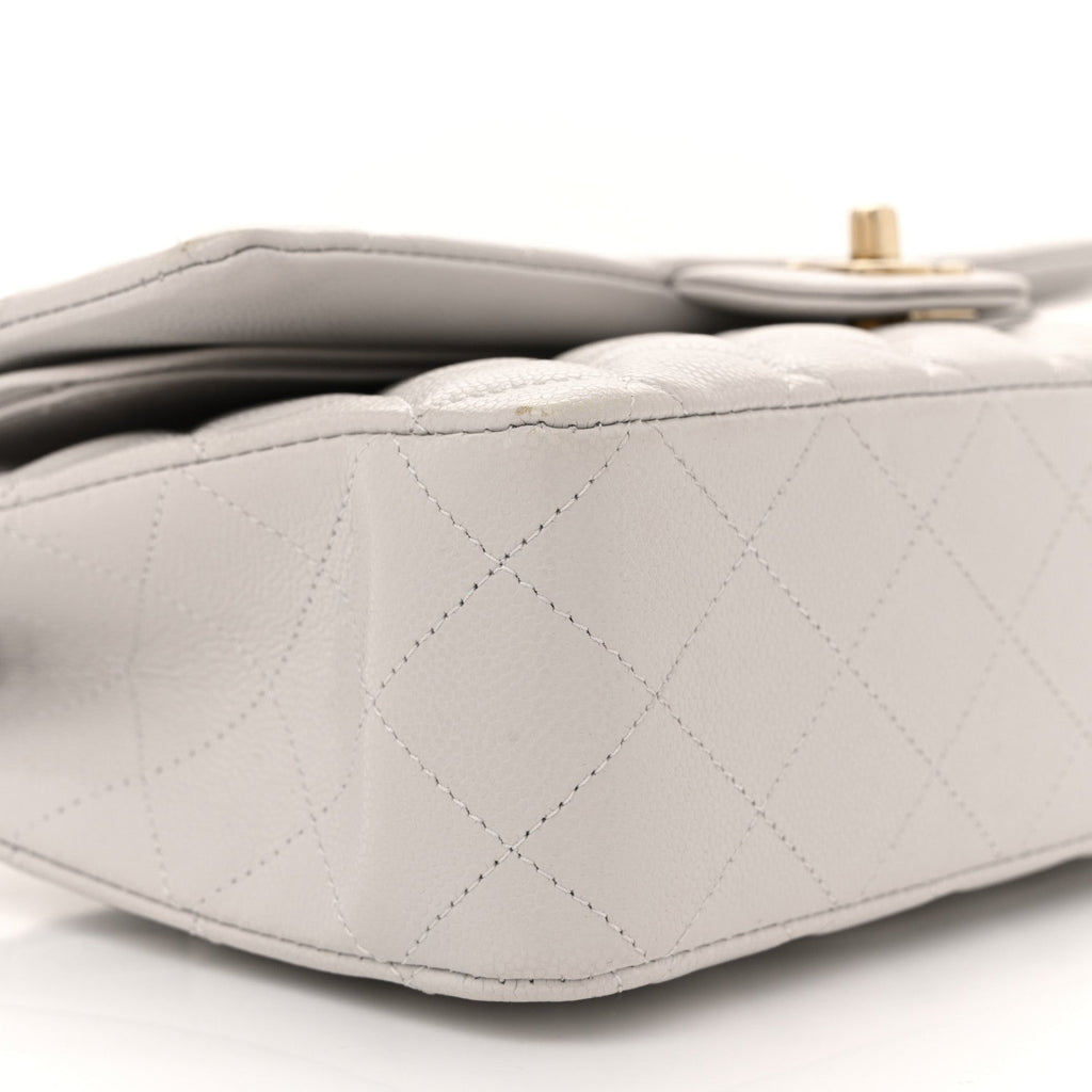 Caviar Quilted Medium Double Flap Light Grey