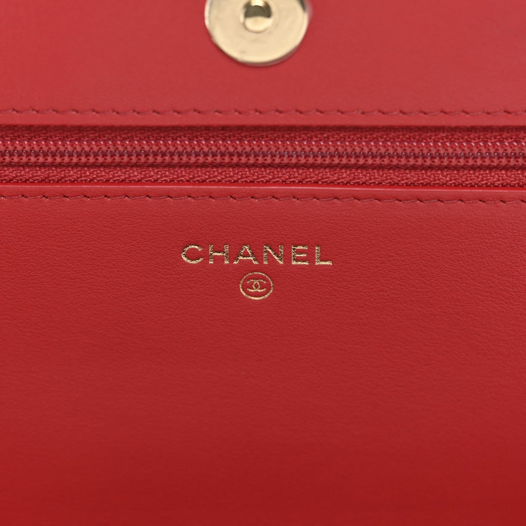 Caviar Quilted Boy Wallet On Chain WOC Red