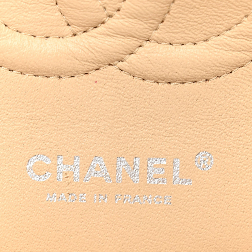 Caviar Quilted Medium Double Flap Beige Clair