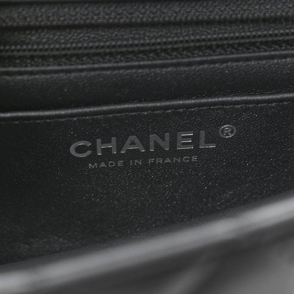 Pearly Lambskin Quilted Mini Rectangular Flap So Black