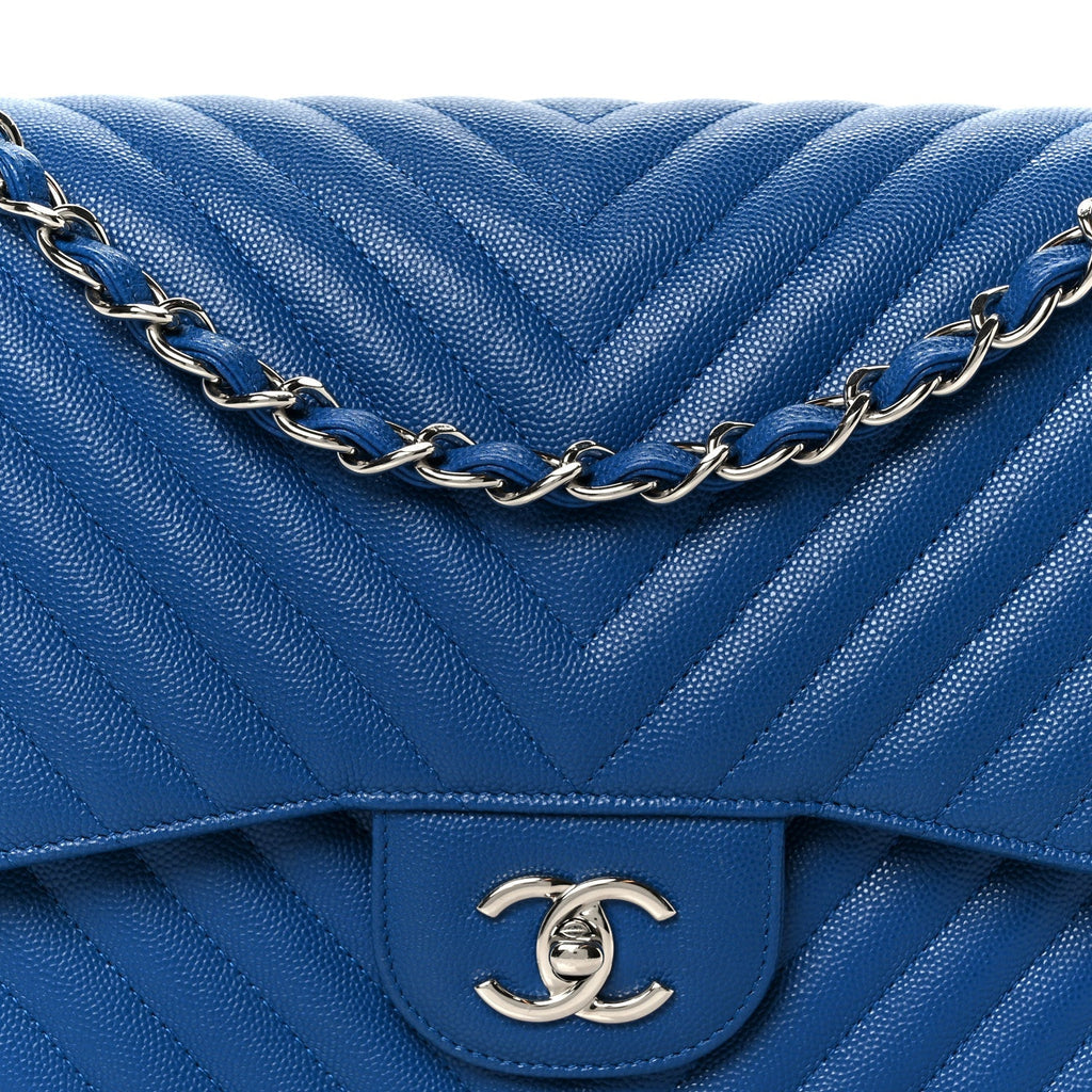 Caviar Chevron Quilted Jumbo Double Flap Blue