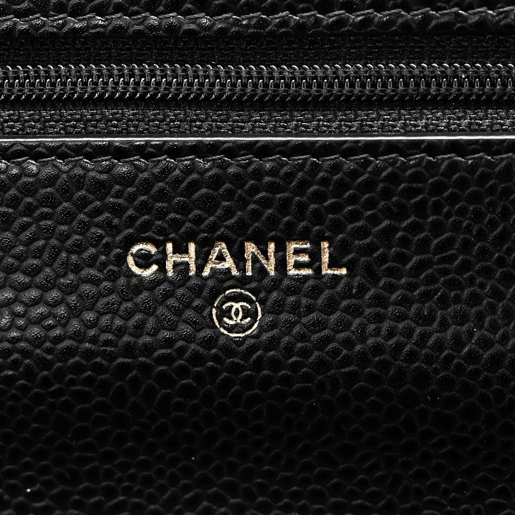 Caviar Quilted Wallet on Chain WOC Black