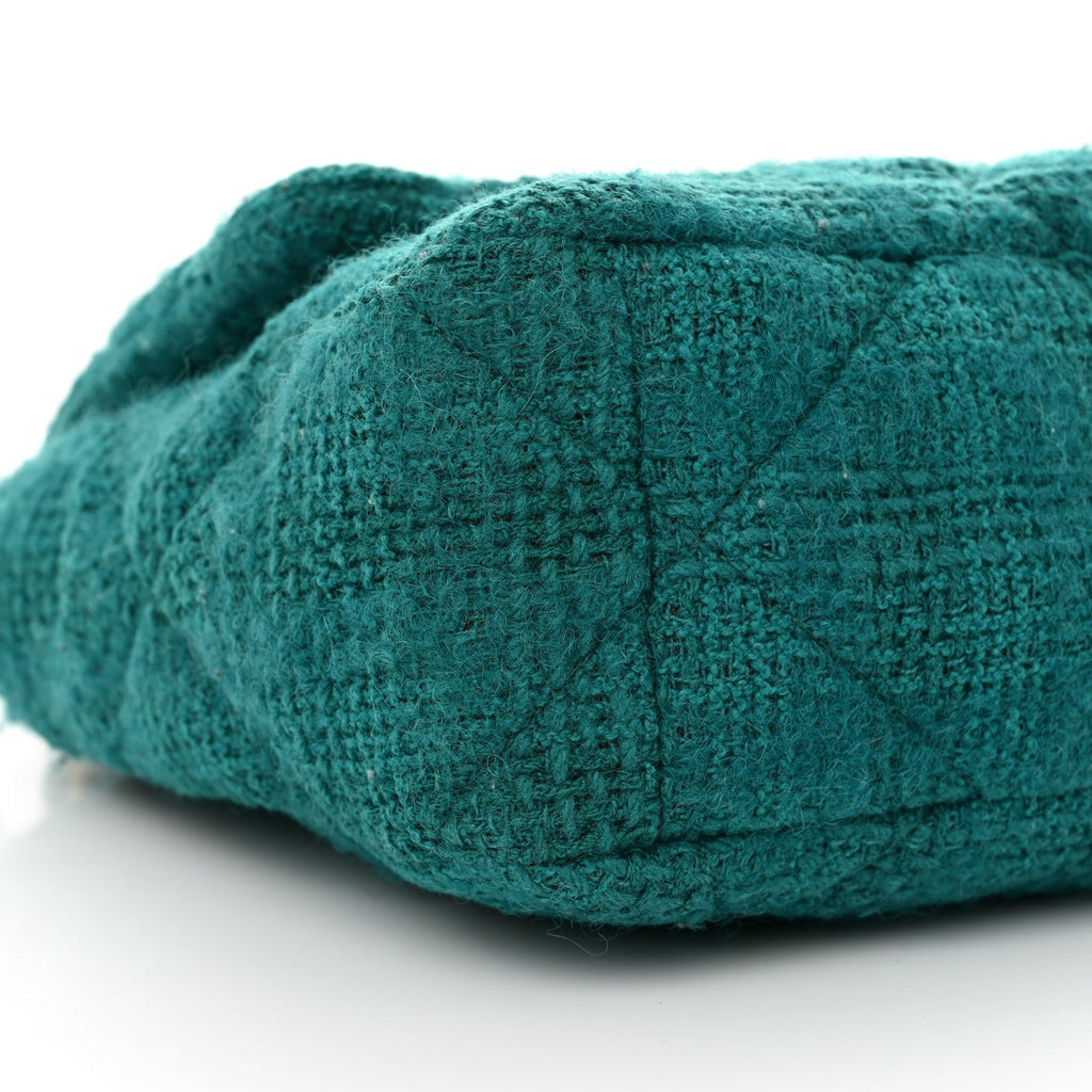 Tweed Quilted Large Chanel 19 Flap Green