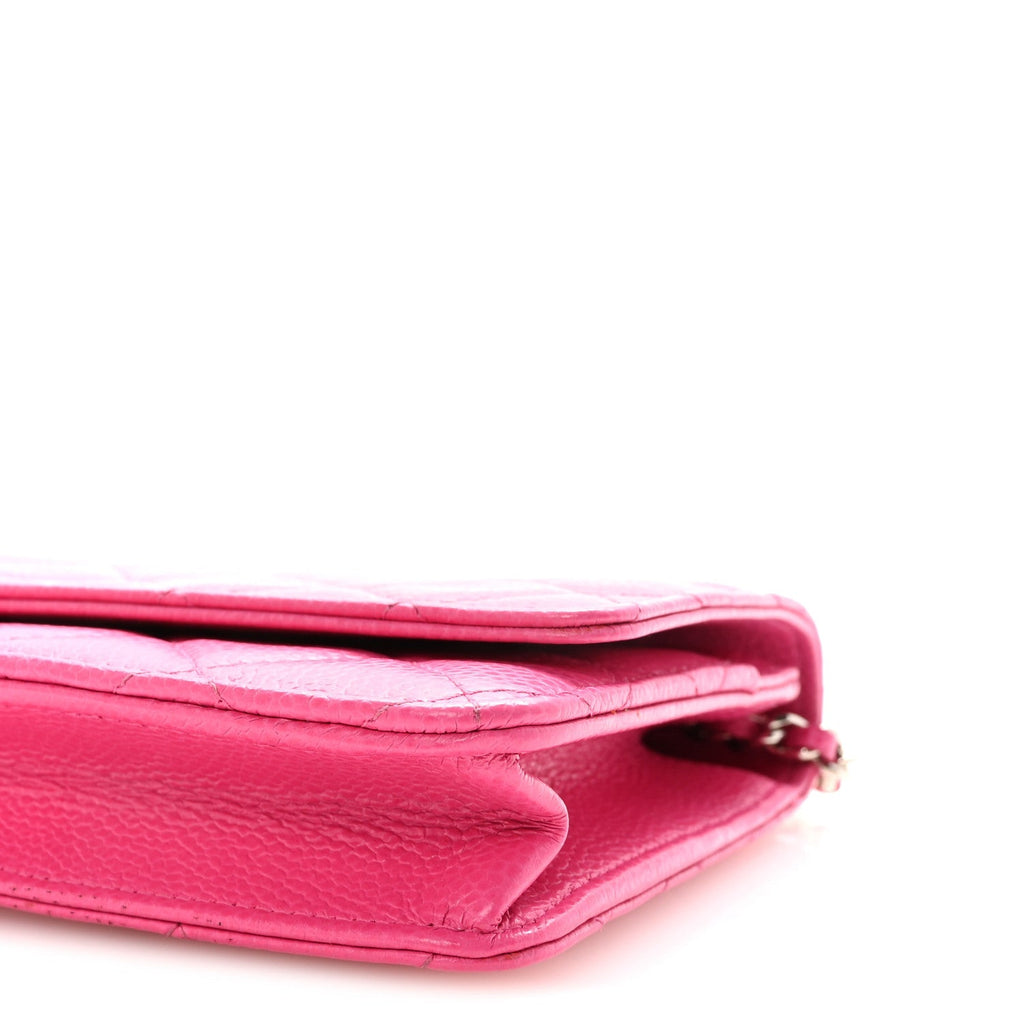 Caviar Quilted Wallet on Chain WOC Pink