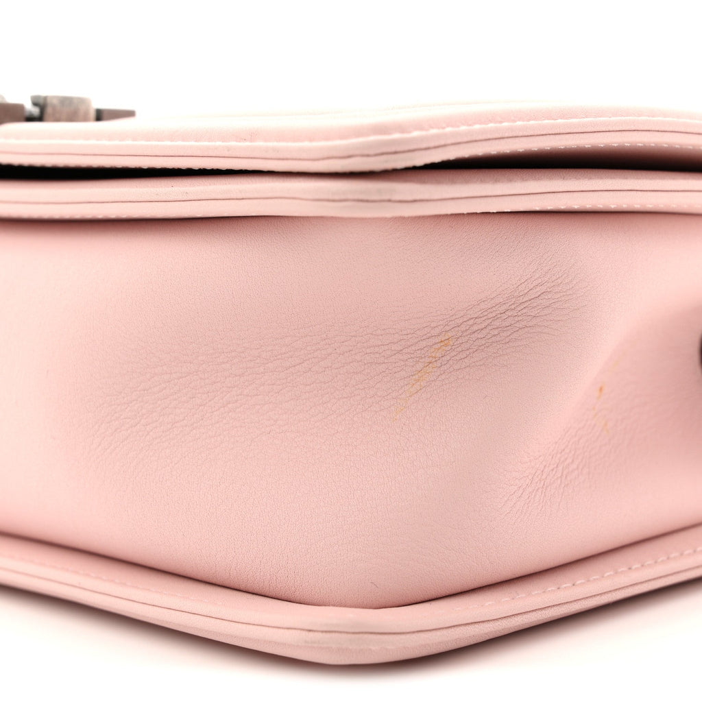 Calfskin Quilted Medium Boy Flap Light Pink