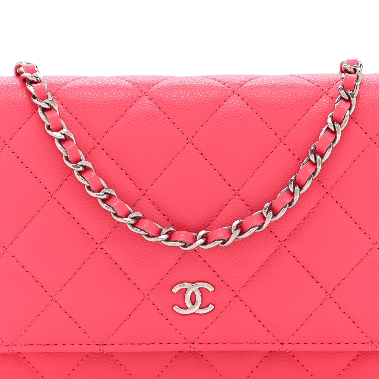 Caviar Quilted Wallet on Chain WOC Dark Pink