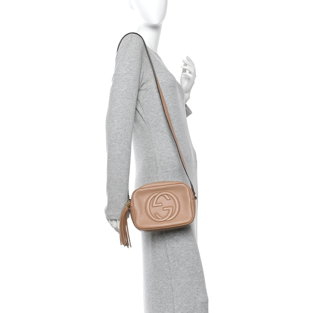 Pebbled Calfskin Small Soho Disco Bag Camelia