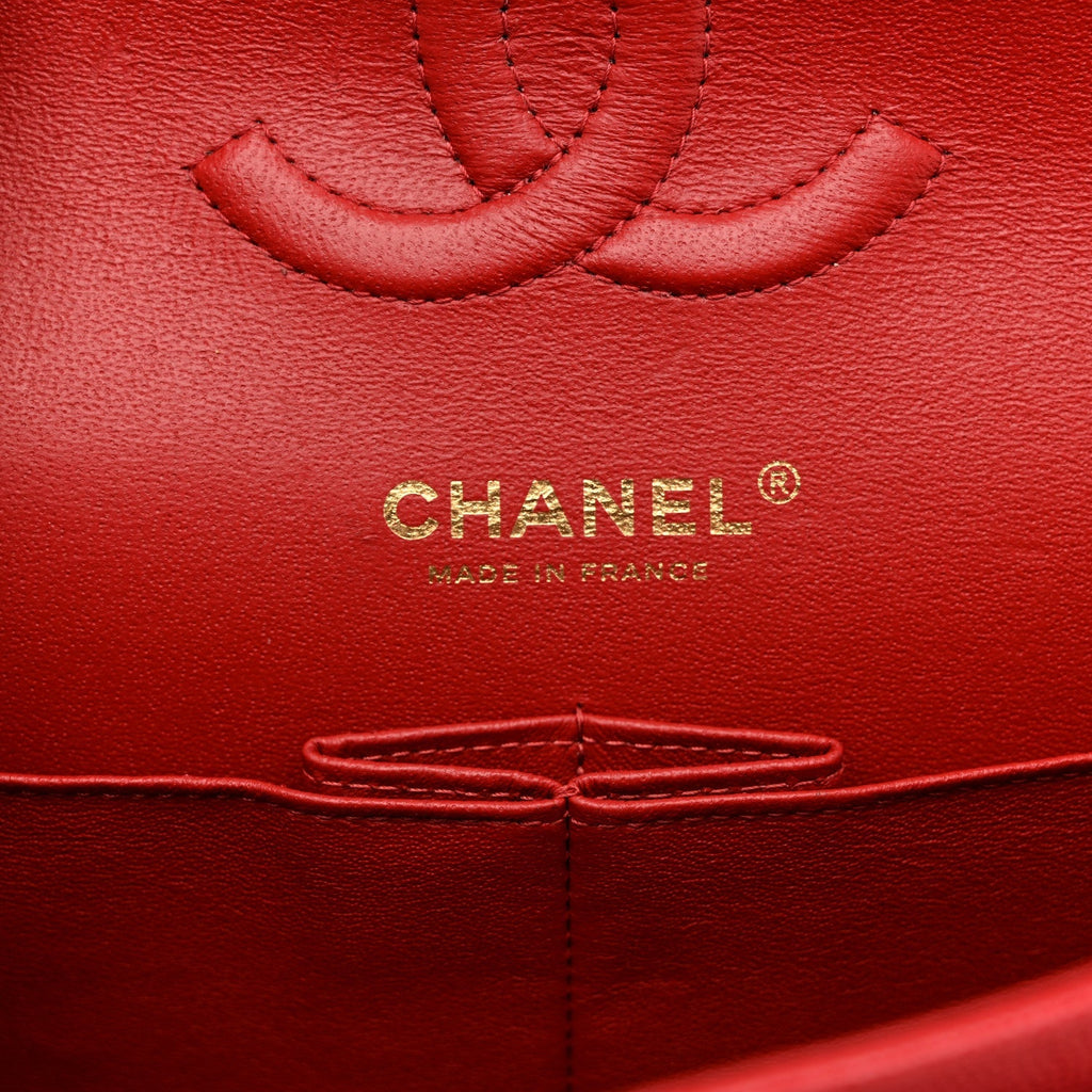 Caviar Quilted Medium Double Flap Red