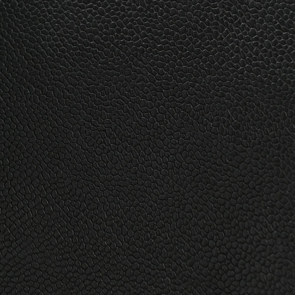 Caviar Quilted Medium Boy Flap Black