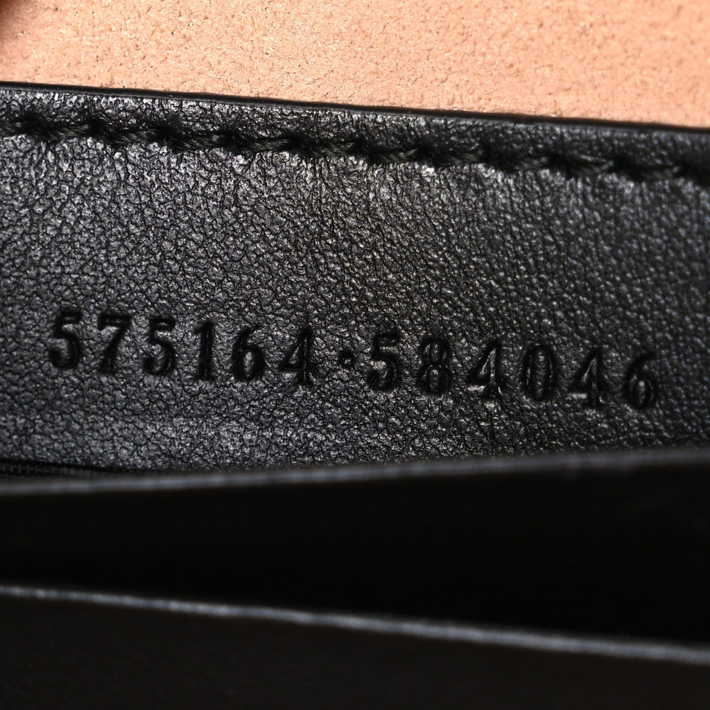Calfskin Matelasse GG Marmont Round Wrist Wallet Black