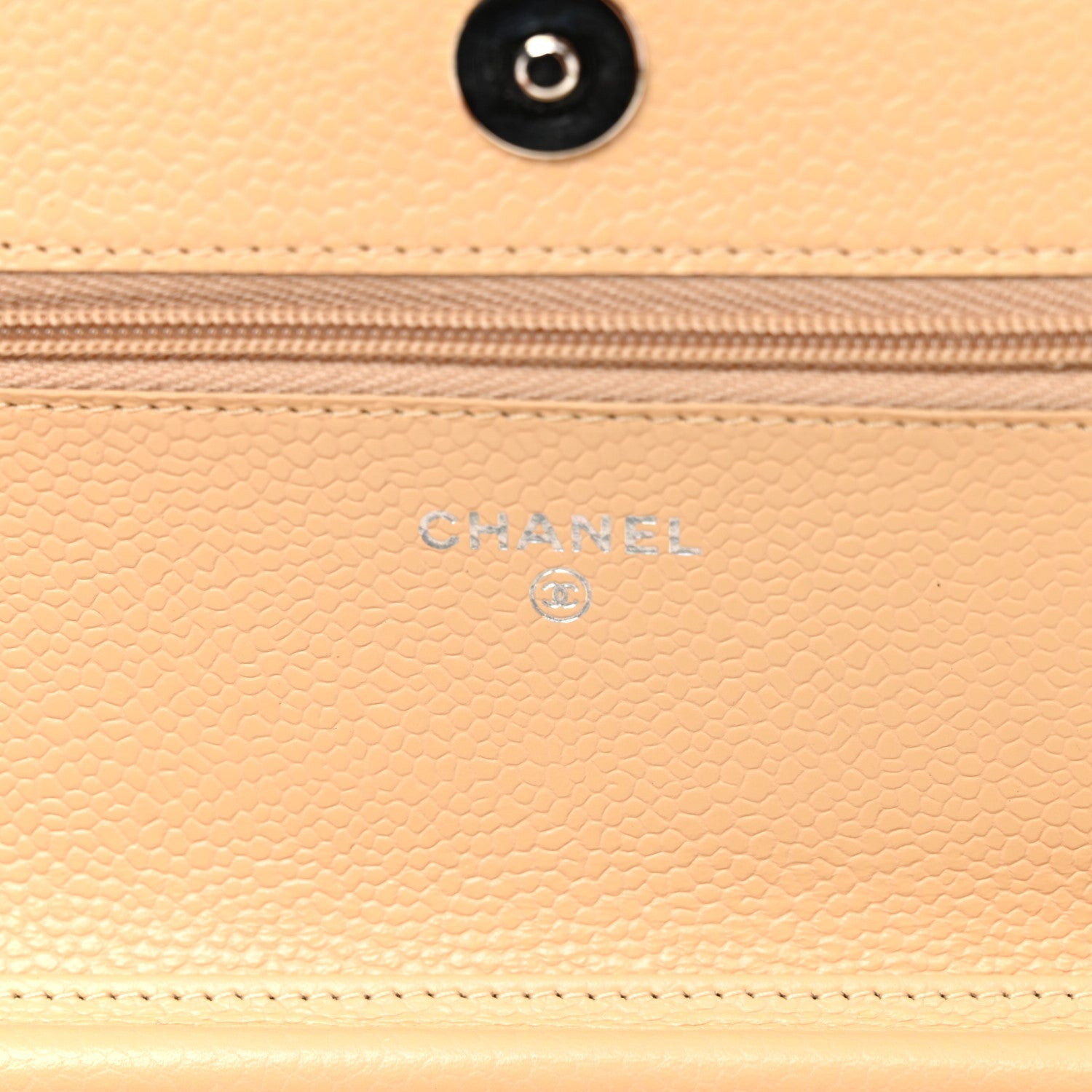 Caviar Quilted Wallet on Chain WOC Beige