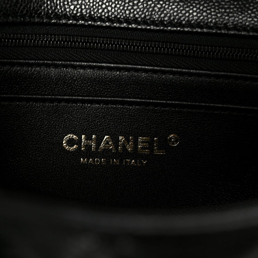 Caviar Quilted Small Handy CC Flap Black