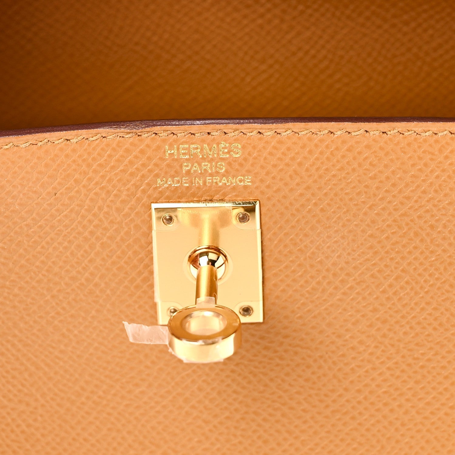Epsom Kelly Sellier 25 Sesame