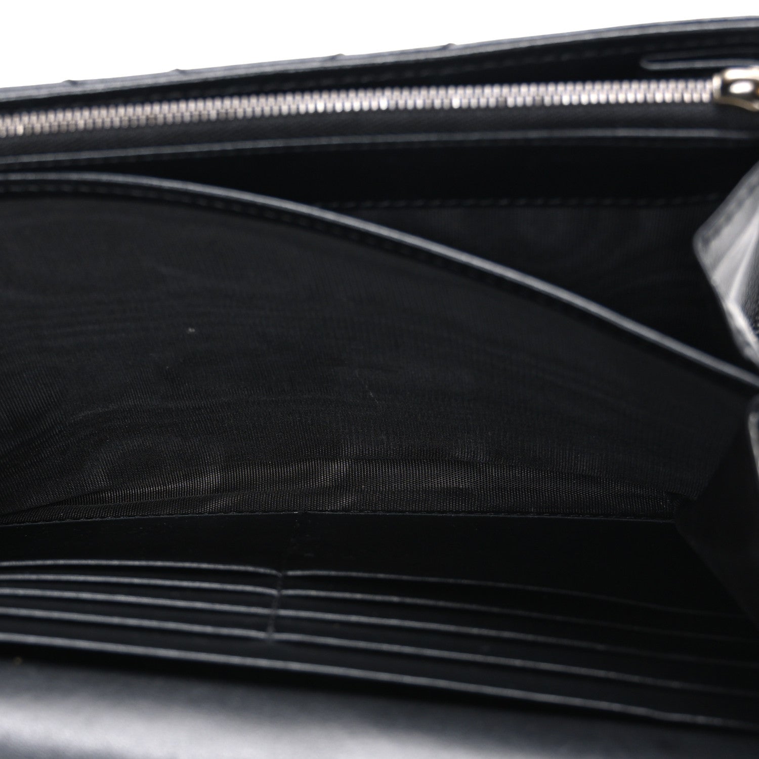 Calfskin Matelasse GG Marmont Chain Wallet Black