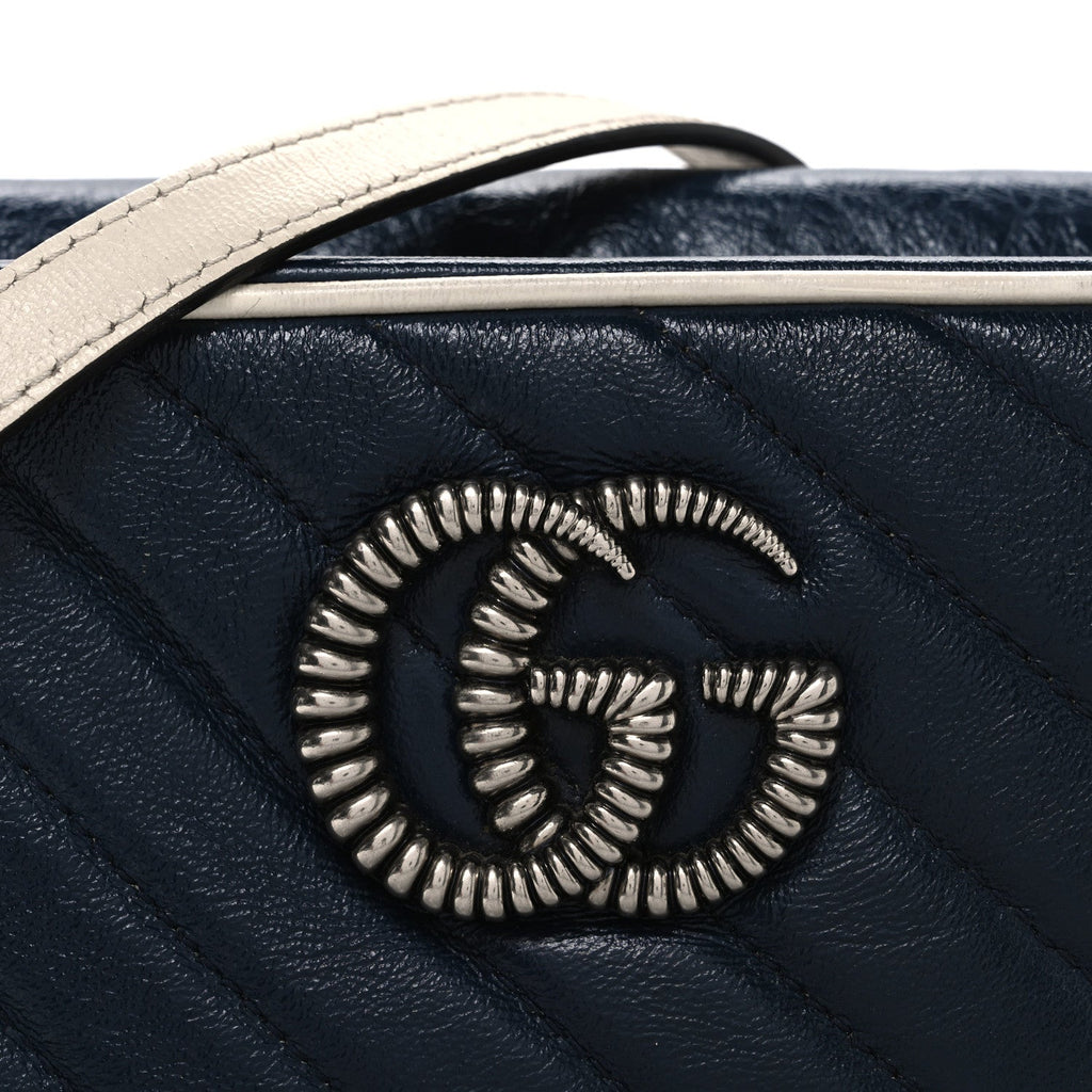 Vintage Effect Calfskin Matelasse Diagonal Small Torchon GG Marmont Chain Shoulder Bag Blue Agata Mystic White