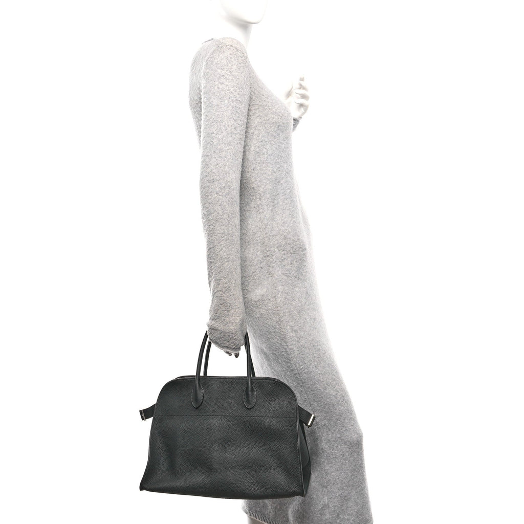 Matte Grained Calfskin Soft Margaux 15 Black