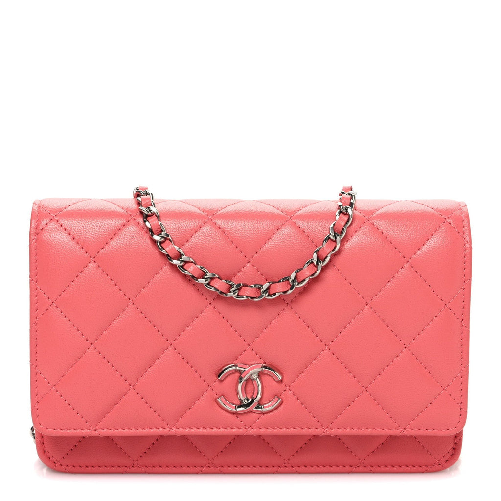 Lambskin Quilted Wallet On Chain WOC Pink