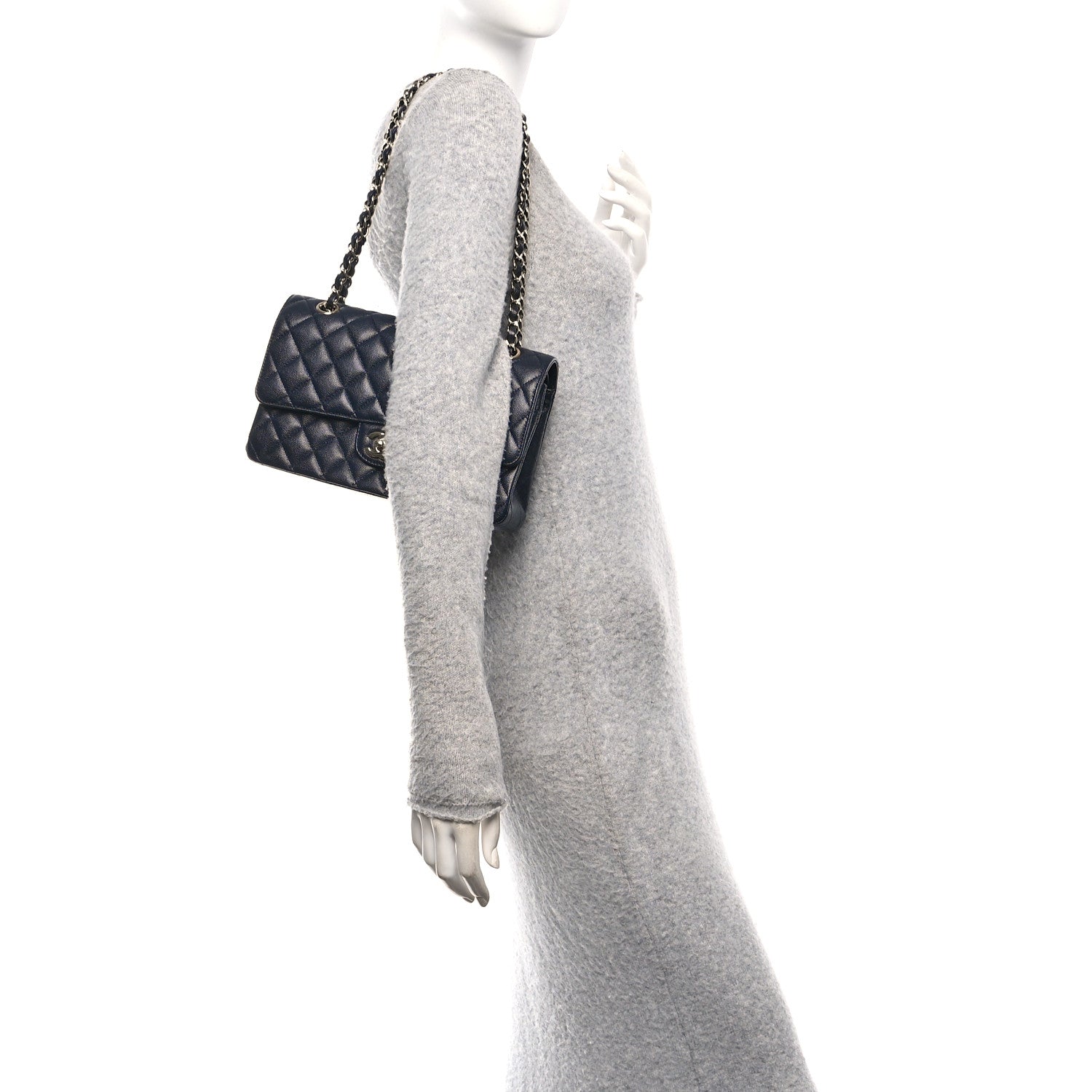 Caviar Quilted Medium Double Flap Navy
