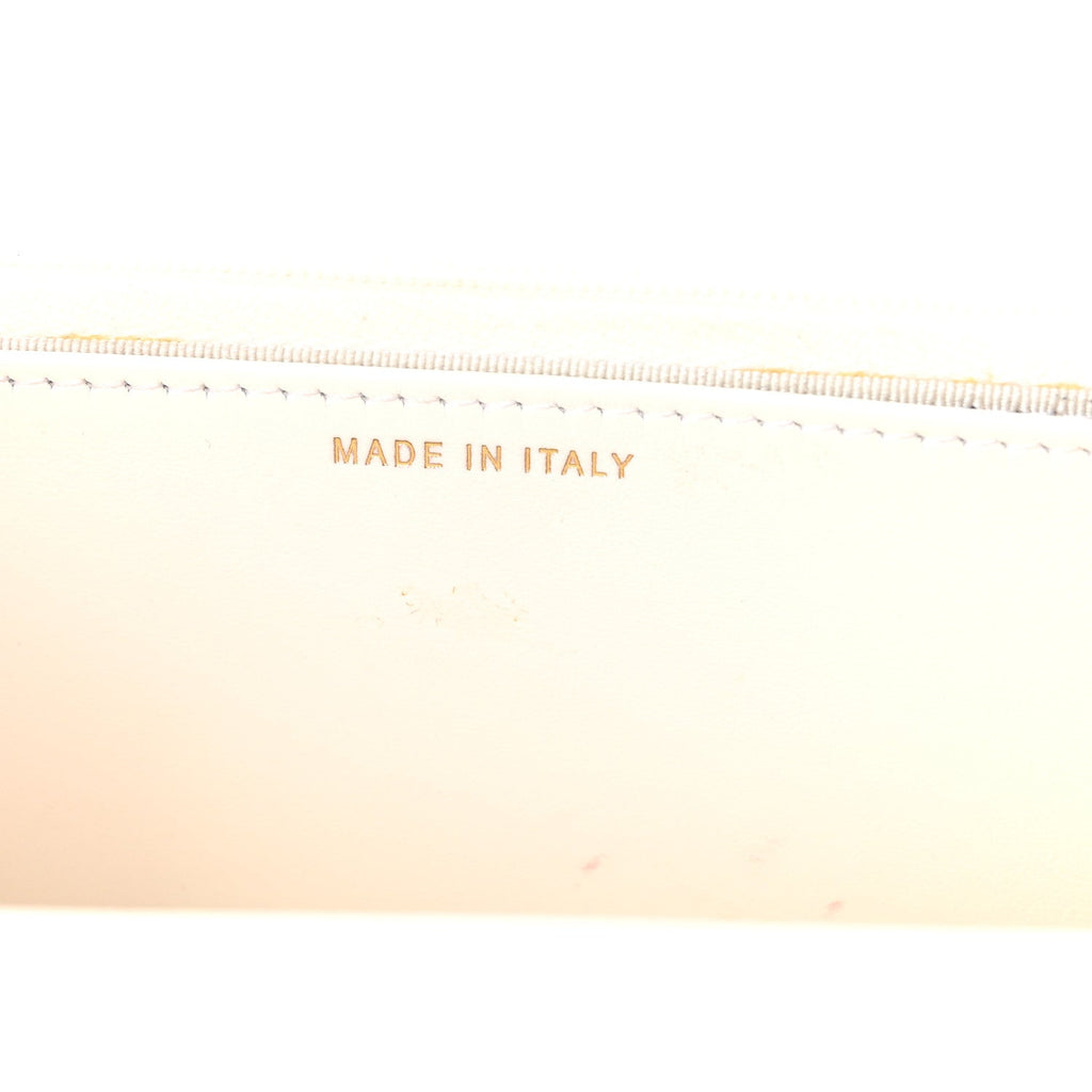 Caviar Quilted Wallet On Chain WOC White