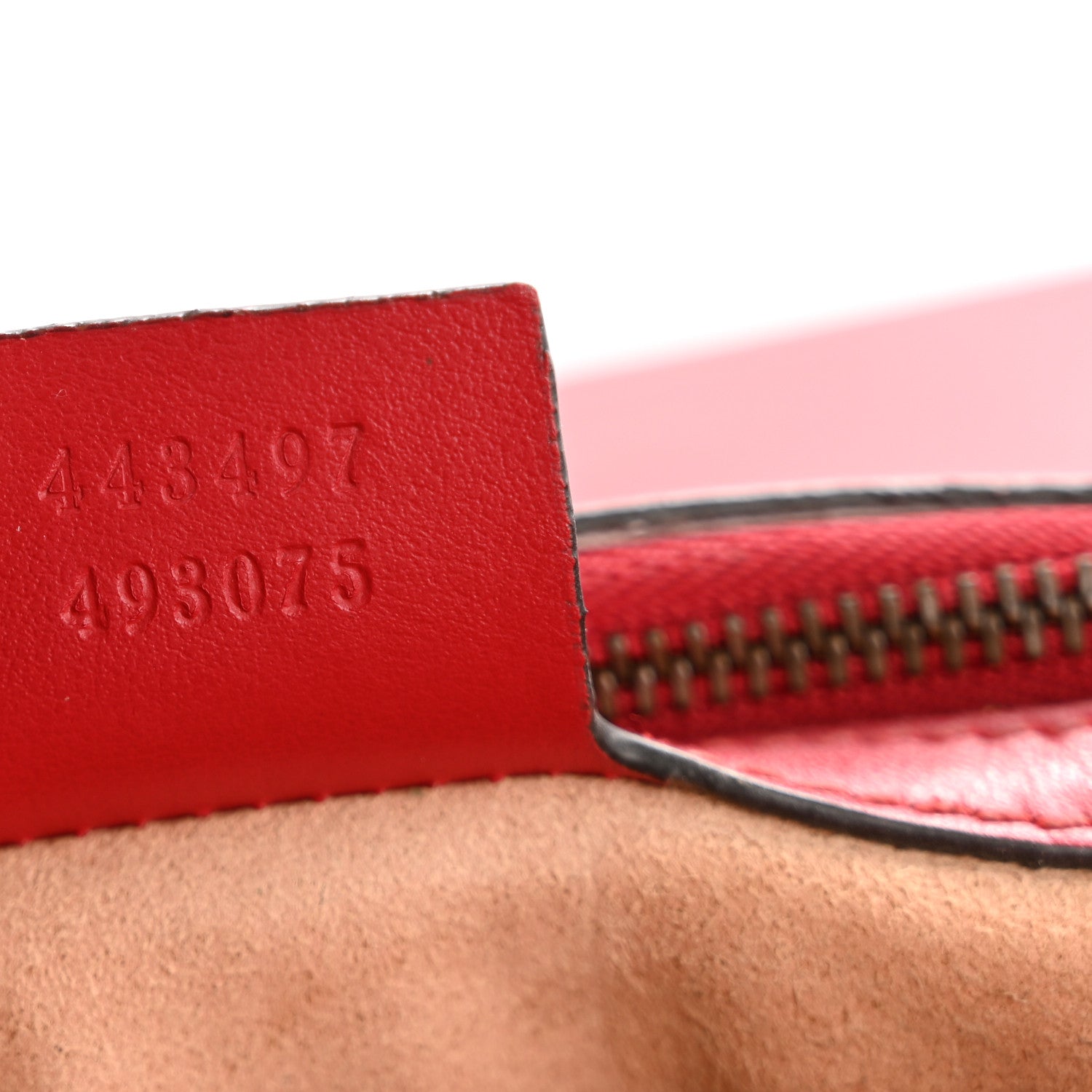 Calfskin Matelasse Small GG Marmont Shoulder Bag Hibiscus Red