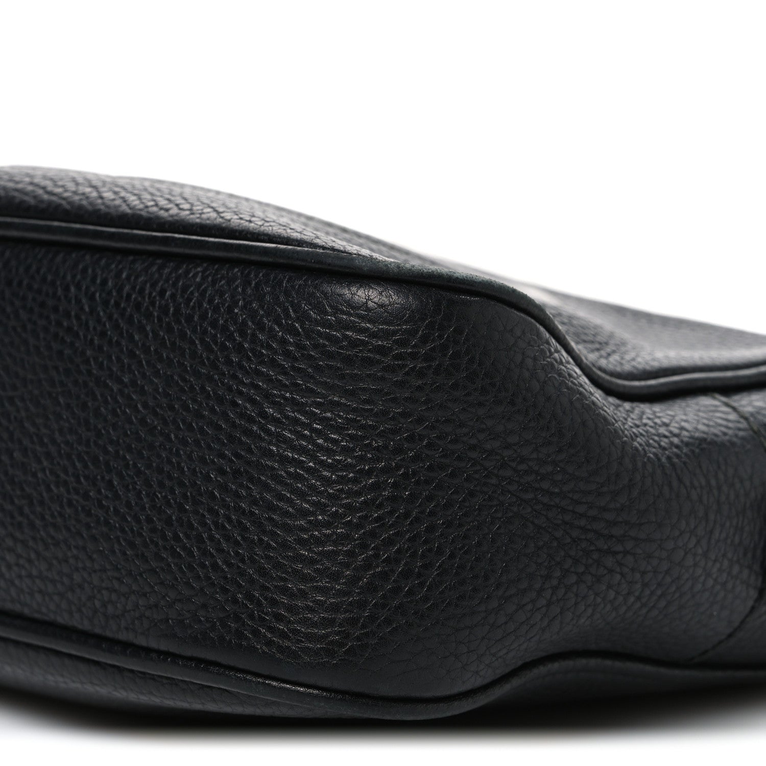 Pebbled Calfskin Small Soho Disco Bag Black