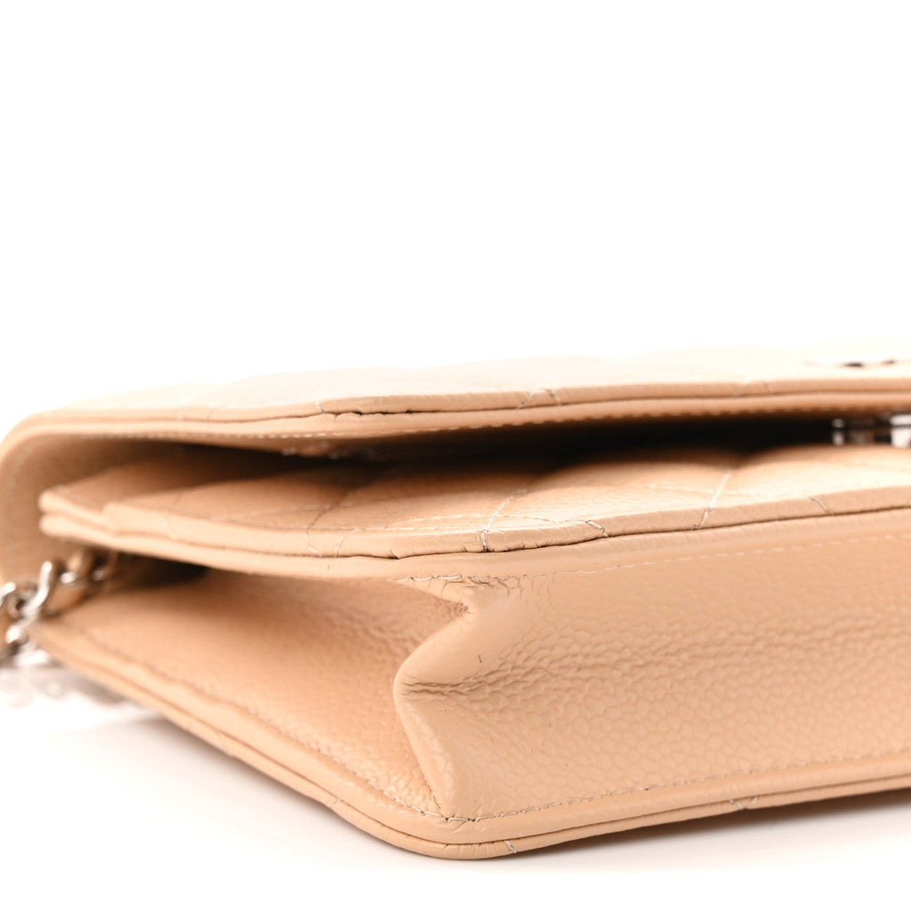 Caviar Quilted Wallet on Chain WOC Beige