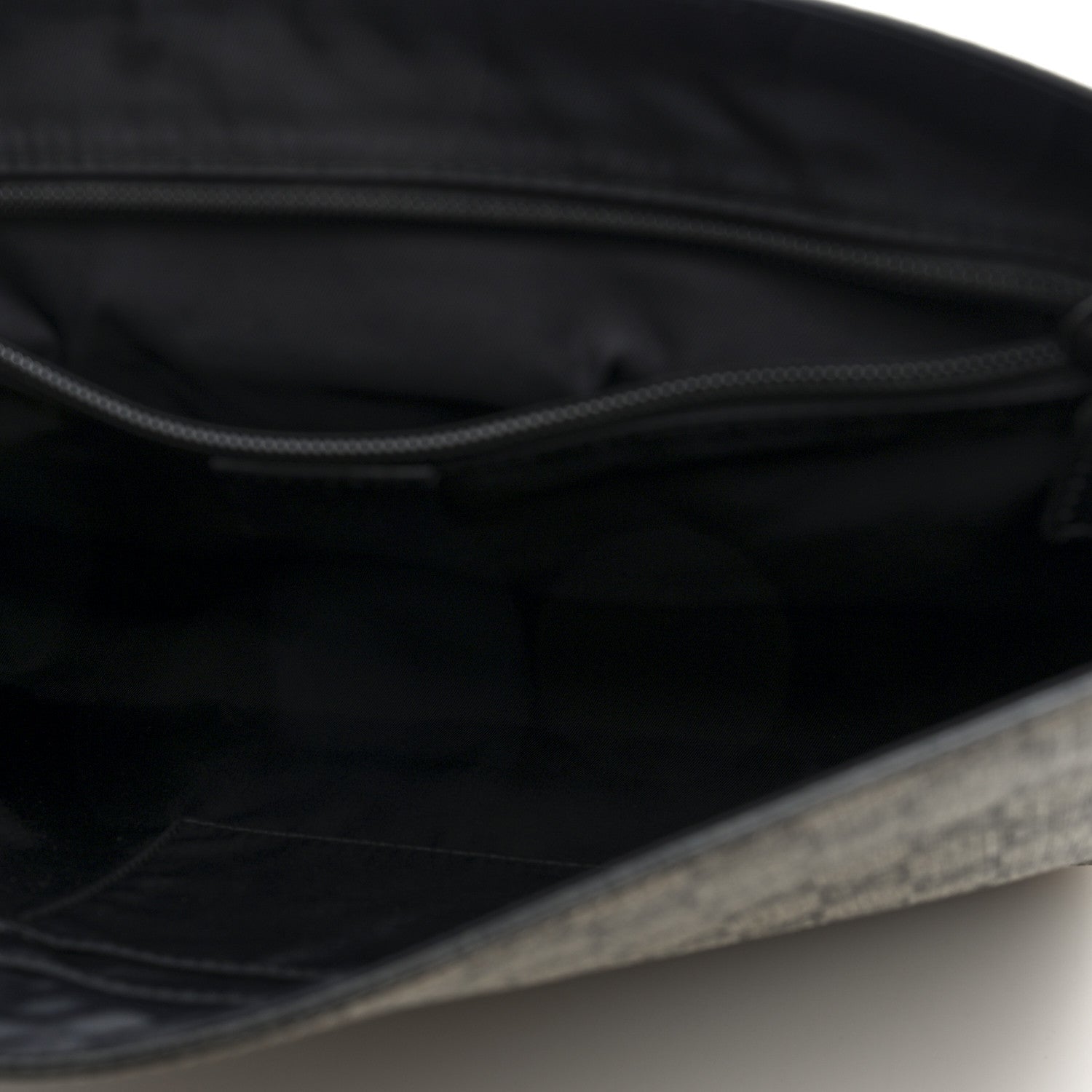 GG Supreme Monogram Web Flap Messenger Bag Black