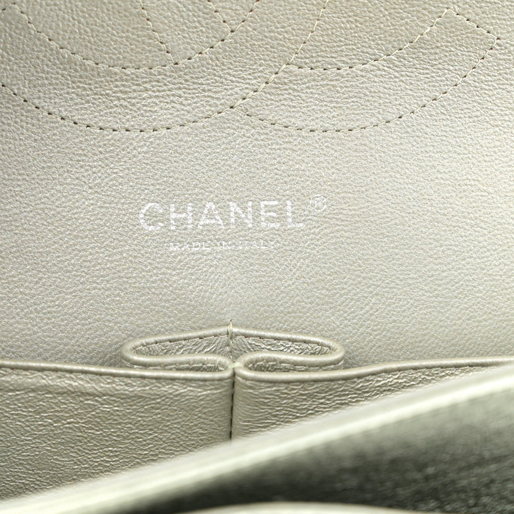 Metallic Lambskin Quilted Jumbo Double Flap Green