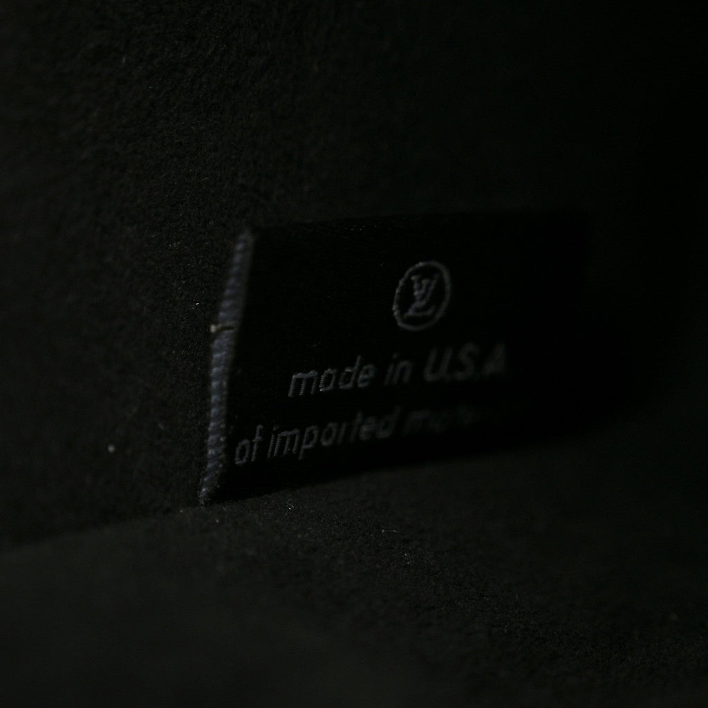 Reverse Monogram Pochette Metis