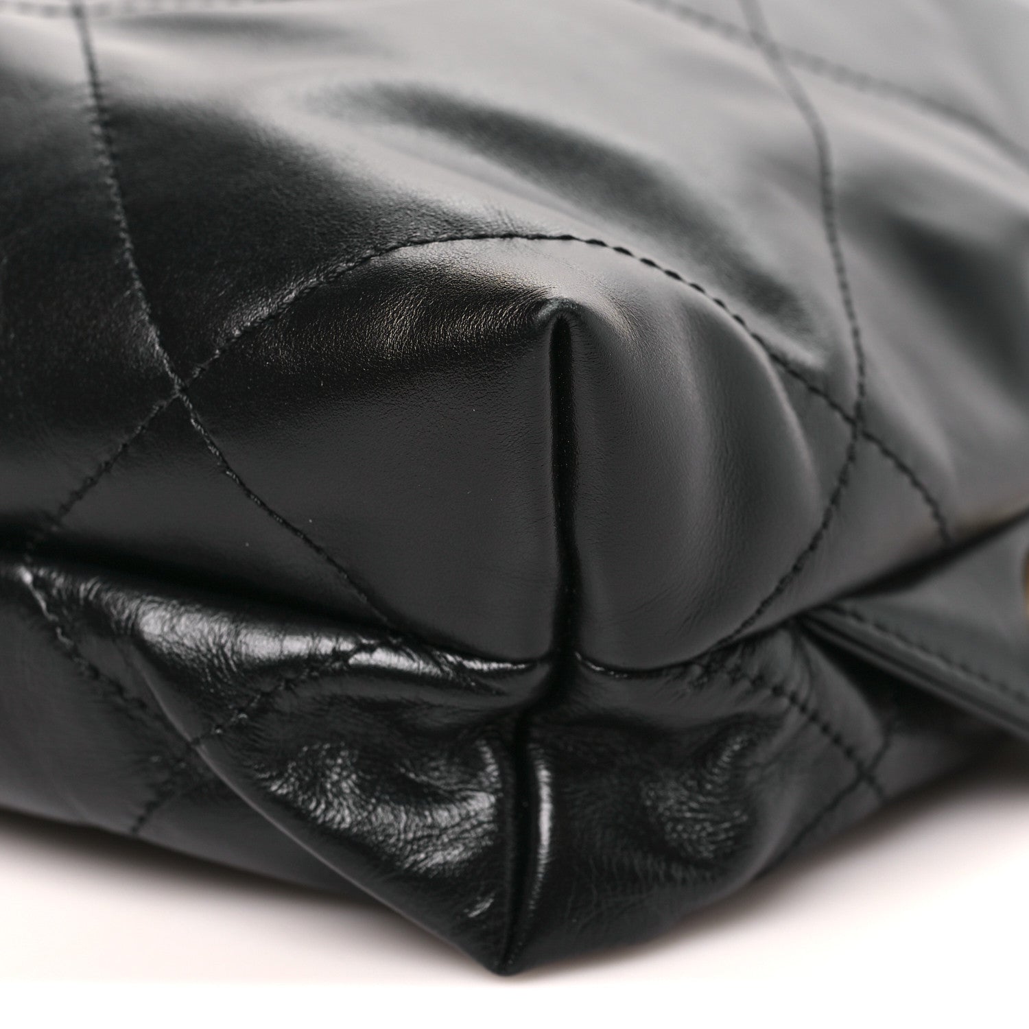 Shiny Calfskin Quilted Chanel 22 Backpack Black