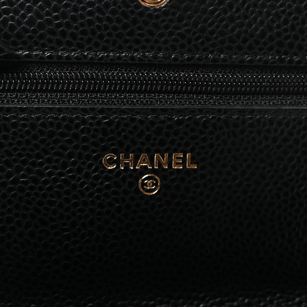 Caviar Quilted Wallet on Chain WOC Black