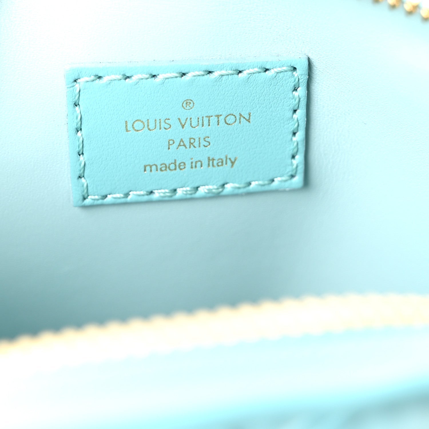 Lambskin Malletage Alma Nano Lagoon Blue