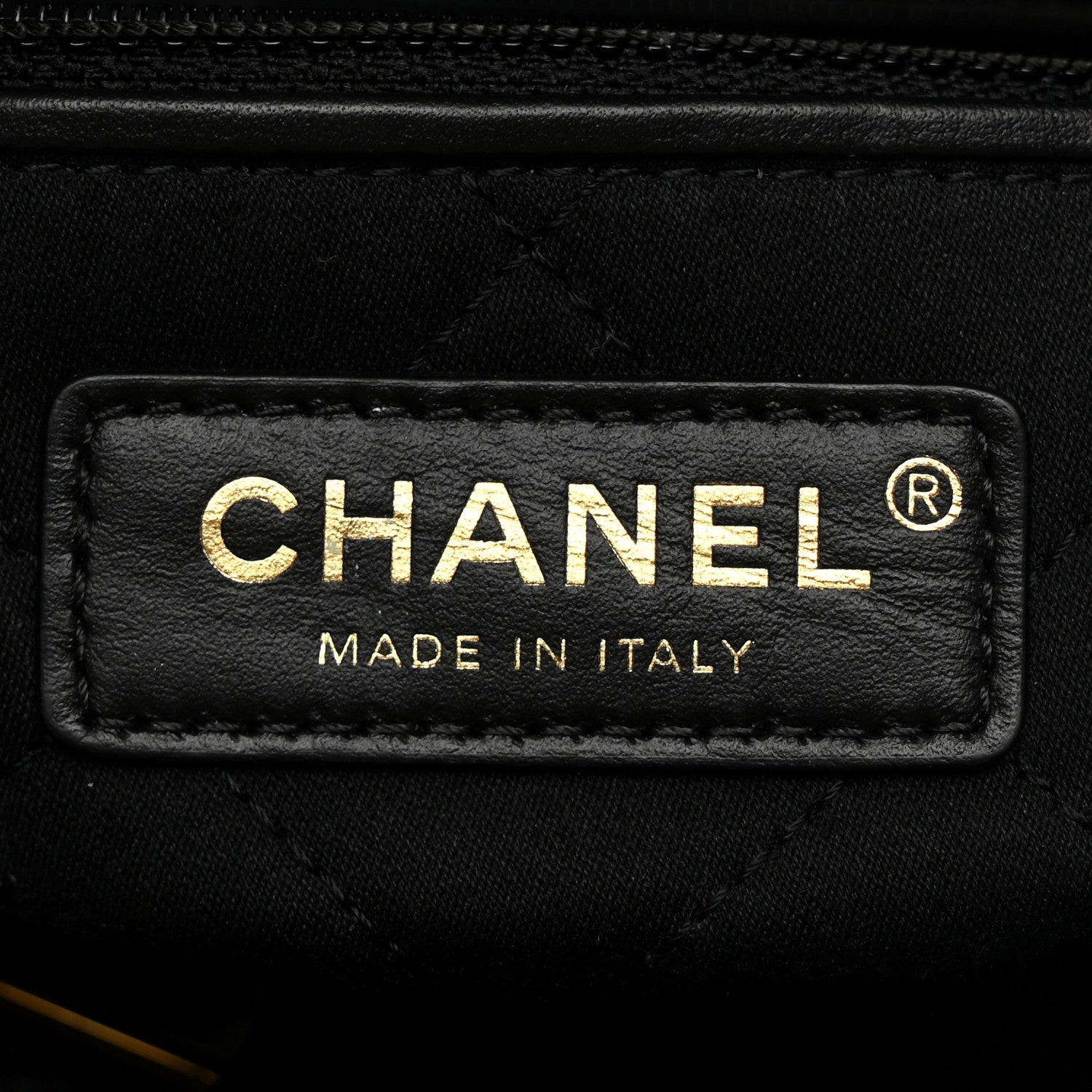 Shiny Calfskin Quilted Small Chanel 22 Black