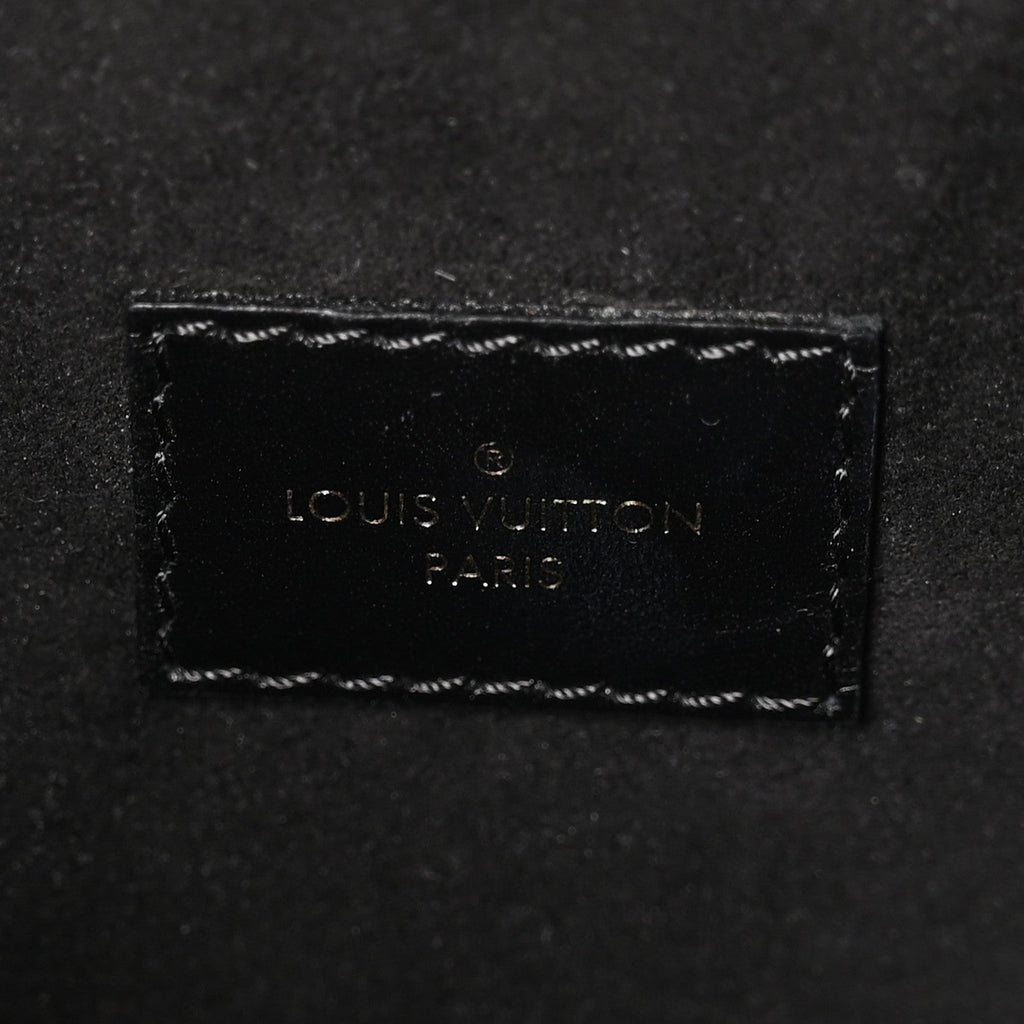 Reverse Monogram Pochette Metis