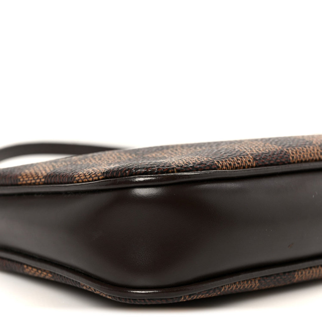 Damier Ebene Navona Pochette Accessories
