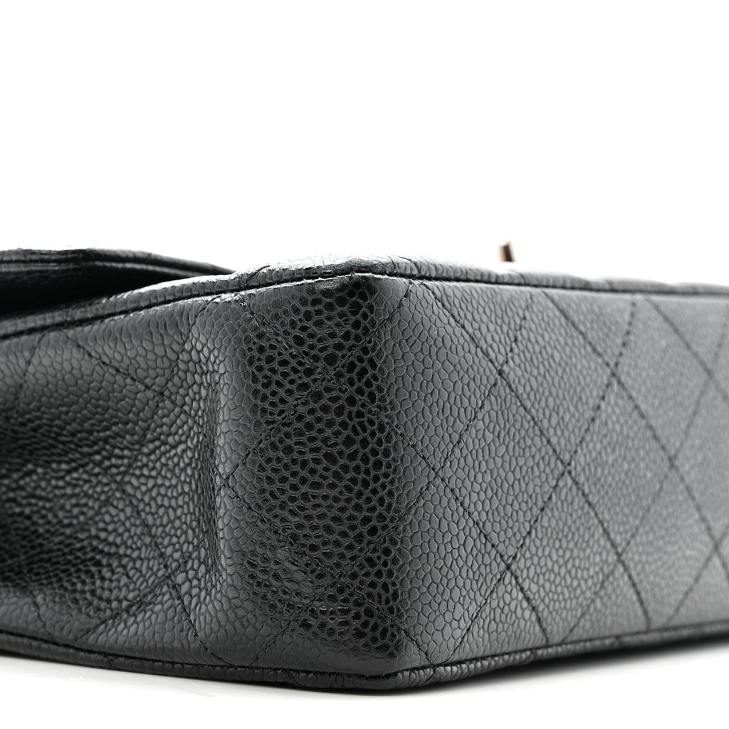 Caviar Quilted Medium Double Flap Black