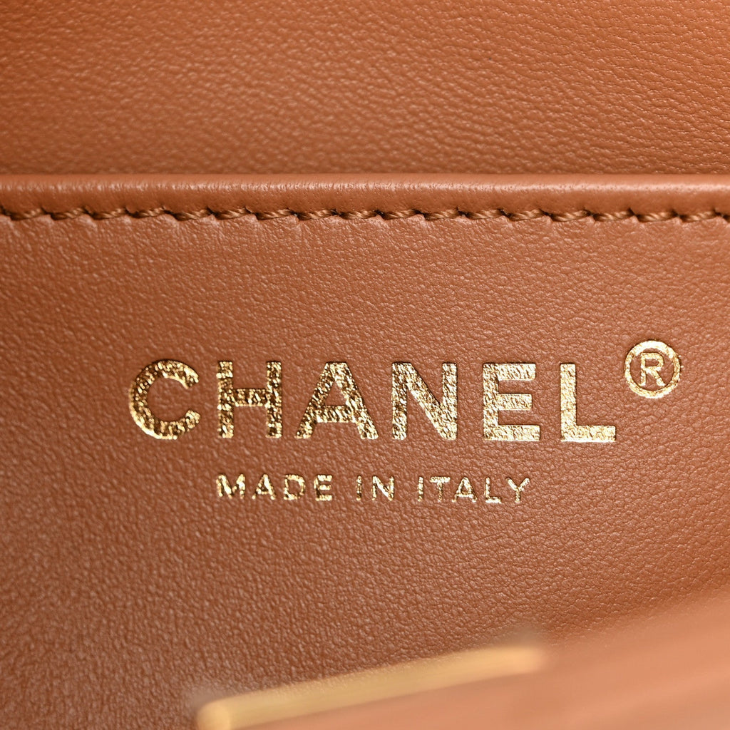 Lambskin Quilted Small CC Crush Flap Brown