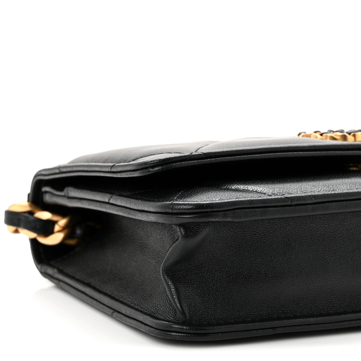 Lambskin Quilted Chanel 19 Wallet On Chain WOC Black