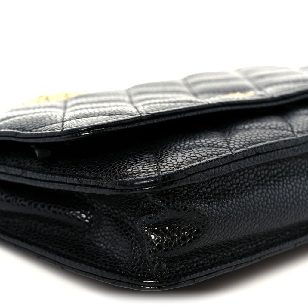 Caviar Quilted Wallet on Chain WOC Black