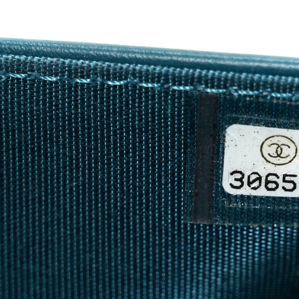 Caviar Quilted Boy Wallet On Chain WOC Blue