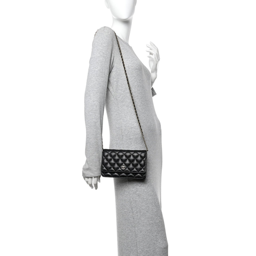 Caviar Quilted Wallet on Chain WOC Black