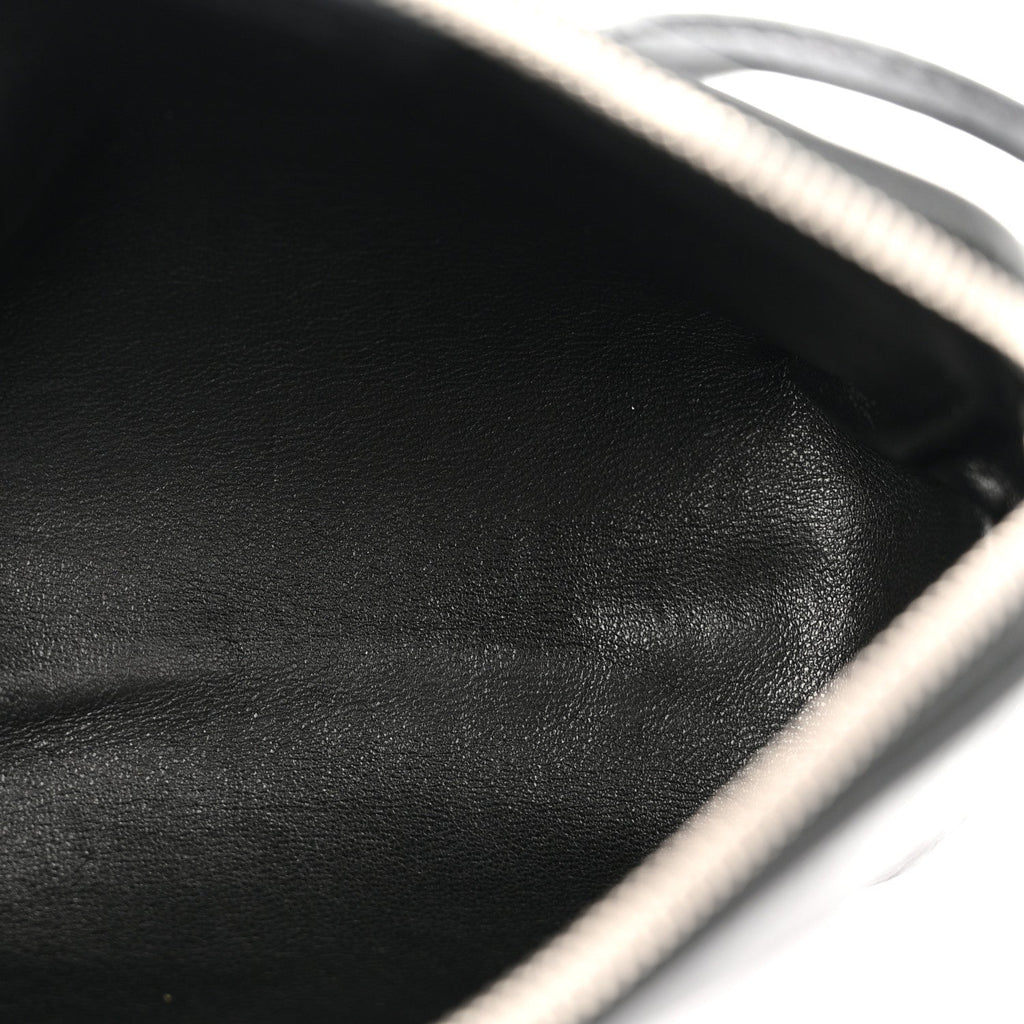 Grained Calfskin Owen Pouch Black