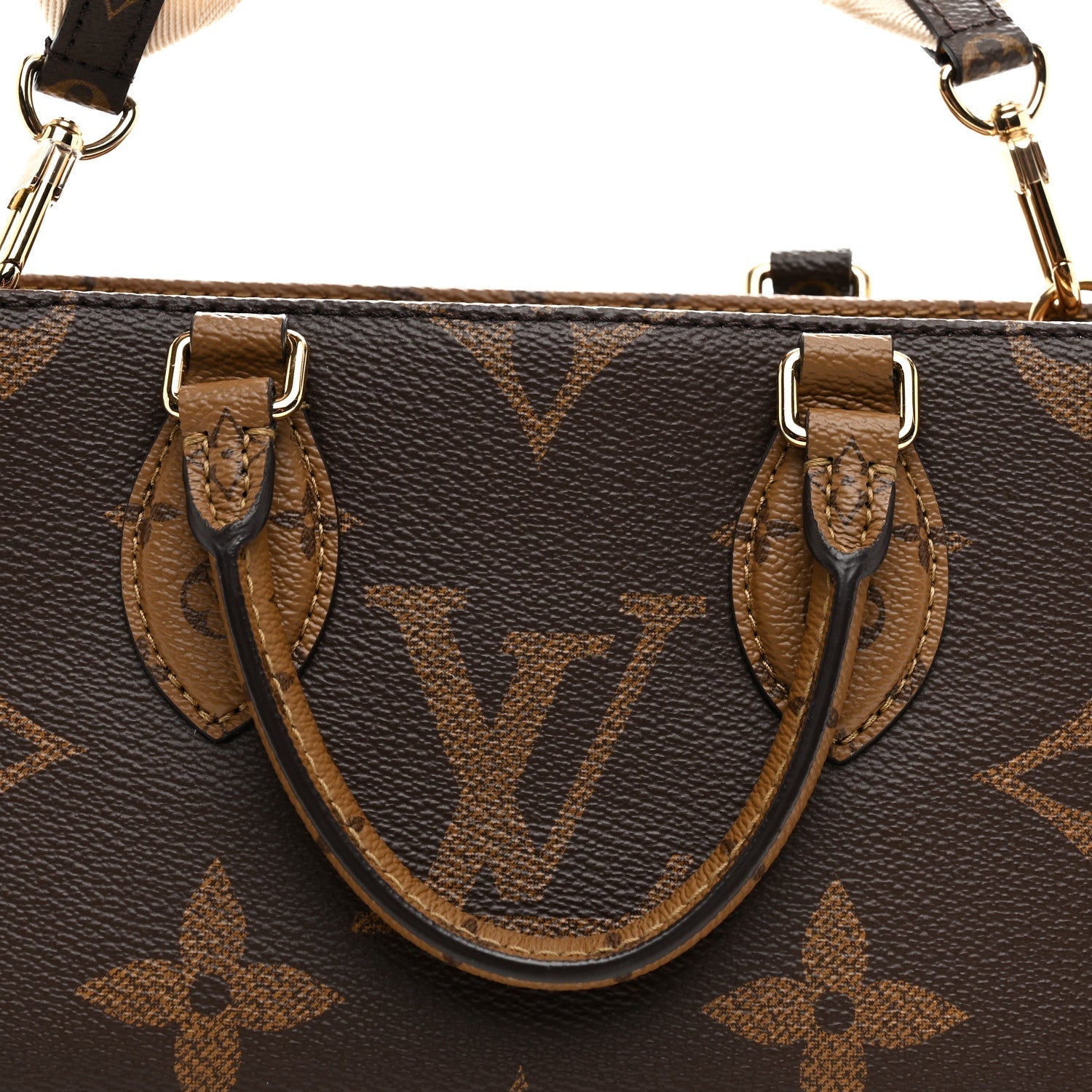 Reverse Monogram Giant OnTheGo East West