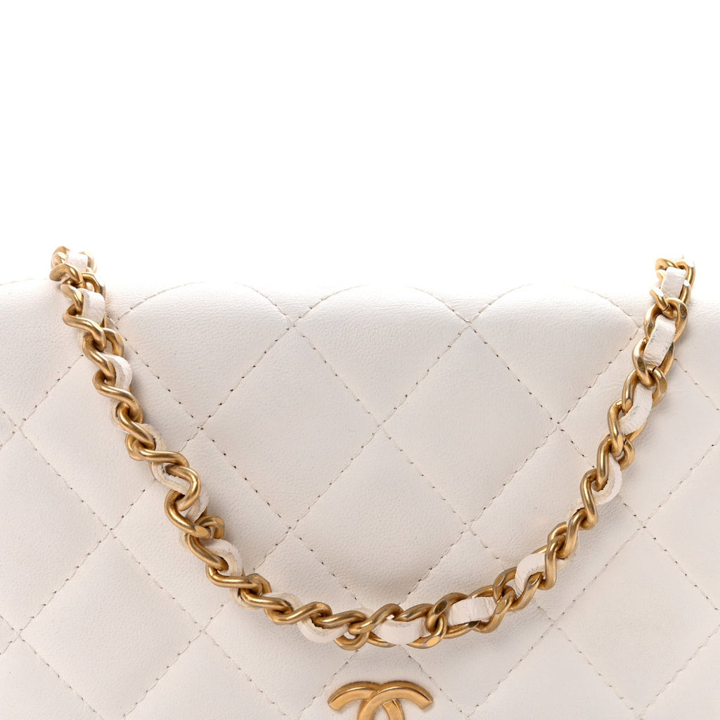 Lambskin Quilted Romance Wallet On Chain WOC White