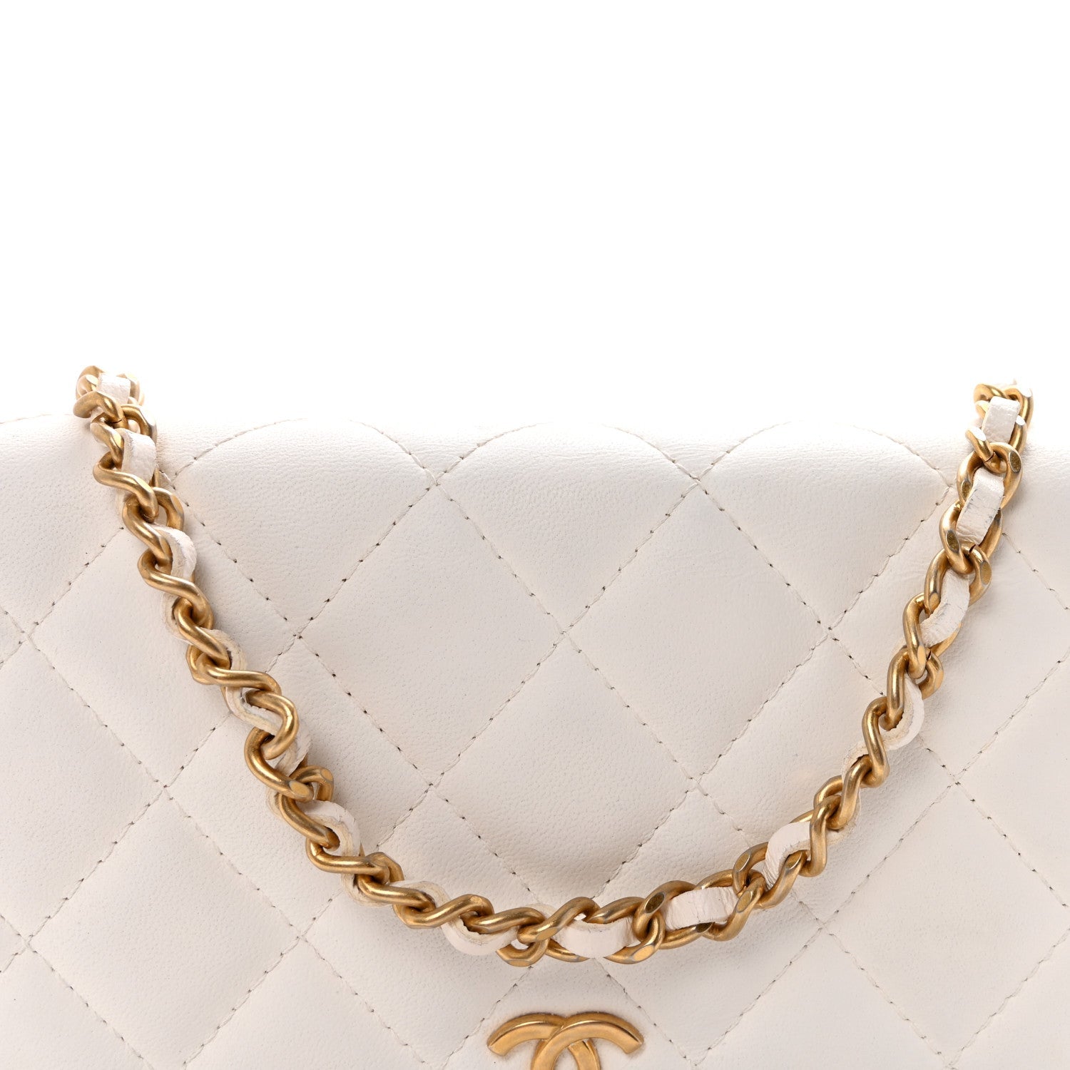 Lambskin Quilted Romance Wallet On Chain WOC White